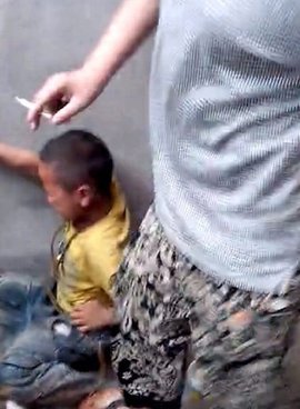 6·21庆元小学生被打案