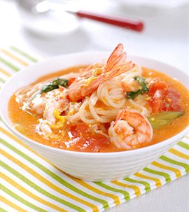 西红柿鸡蛋鲜虾面条