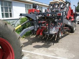 大蒜联合收获机