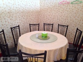 古色传香瓦缸美食