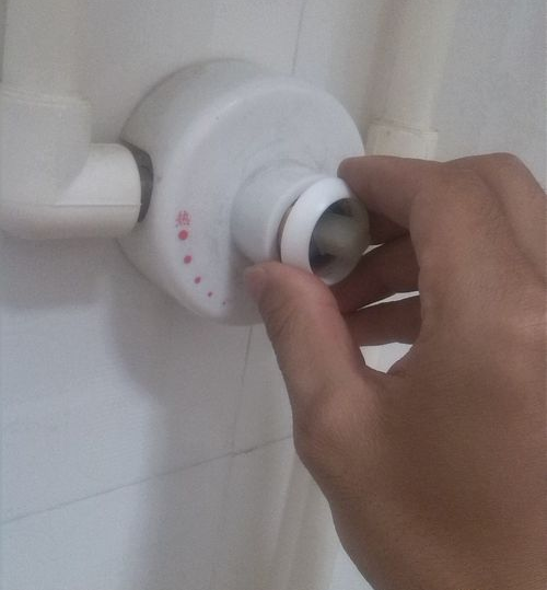 卫生间洗澡暗阀坏了怎么换_360问答