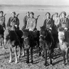 蒙古女王爷-民国女中将 齐俊峰