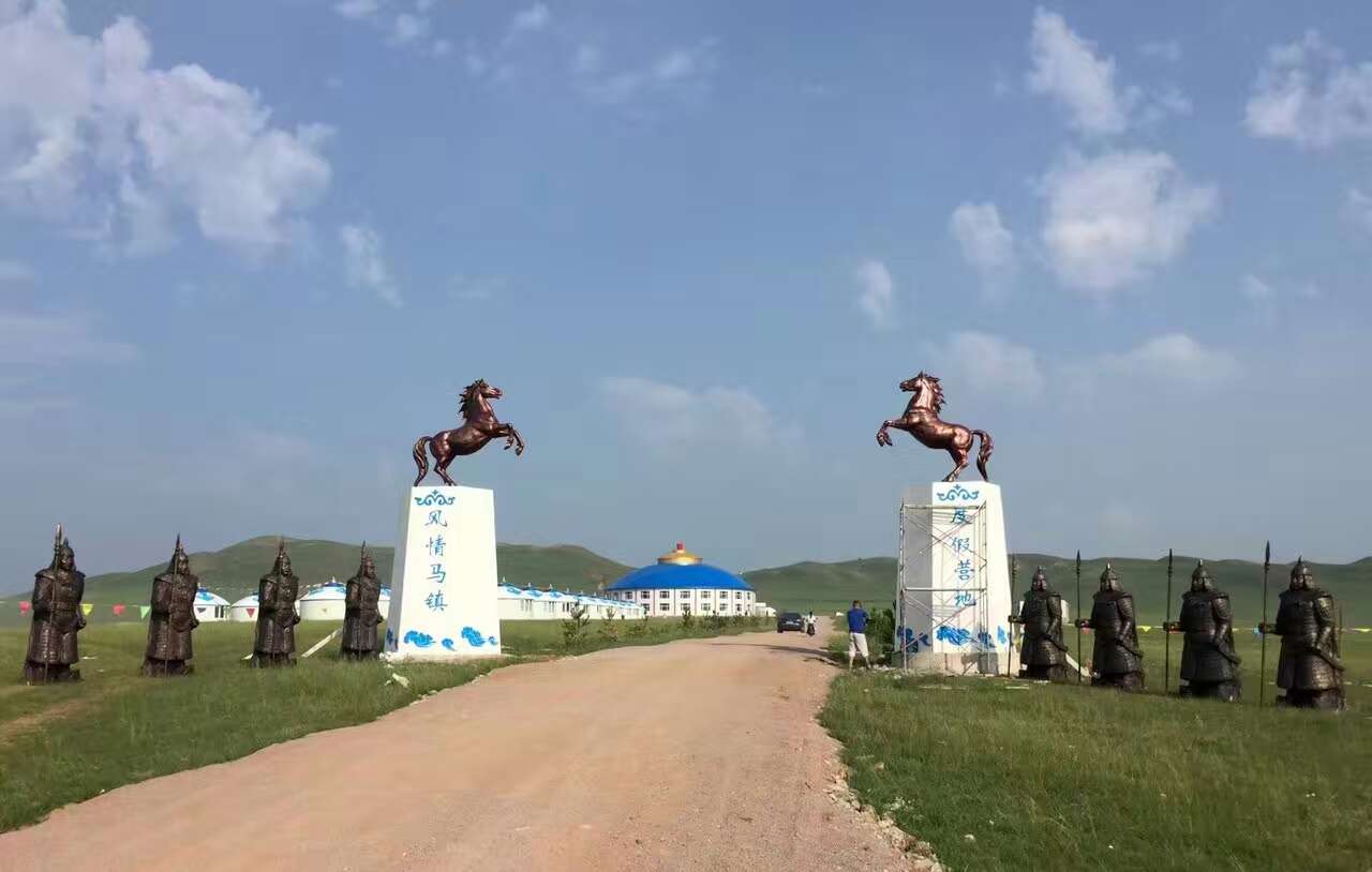 内蒙古太仆寺旗风情马镇旅游区