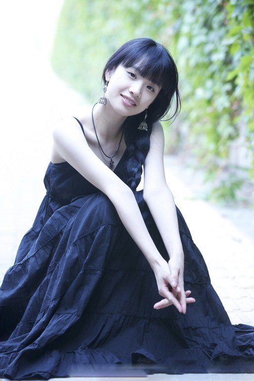 影星李梦 气质素颜