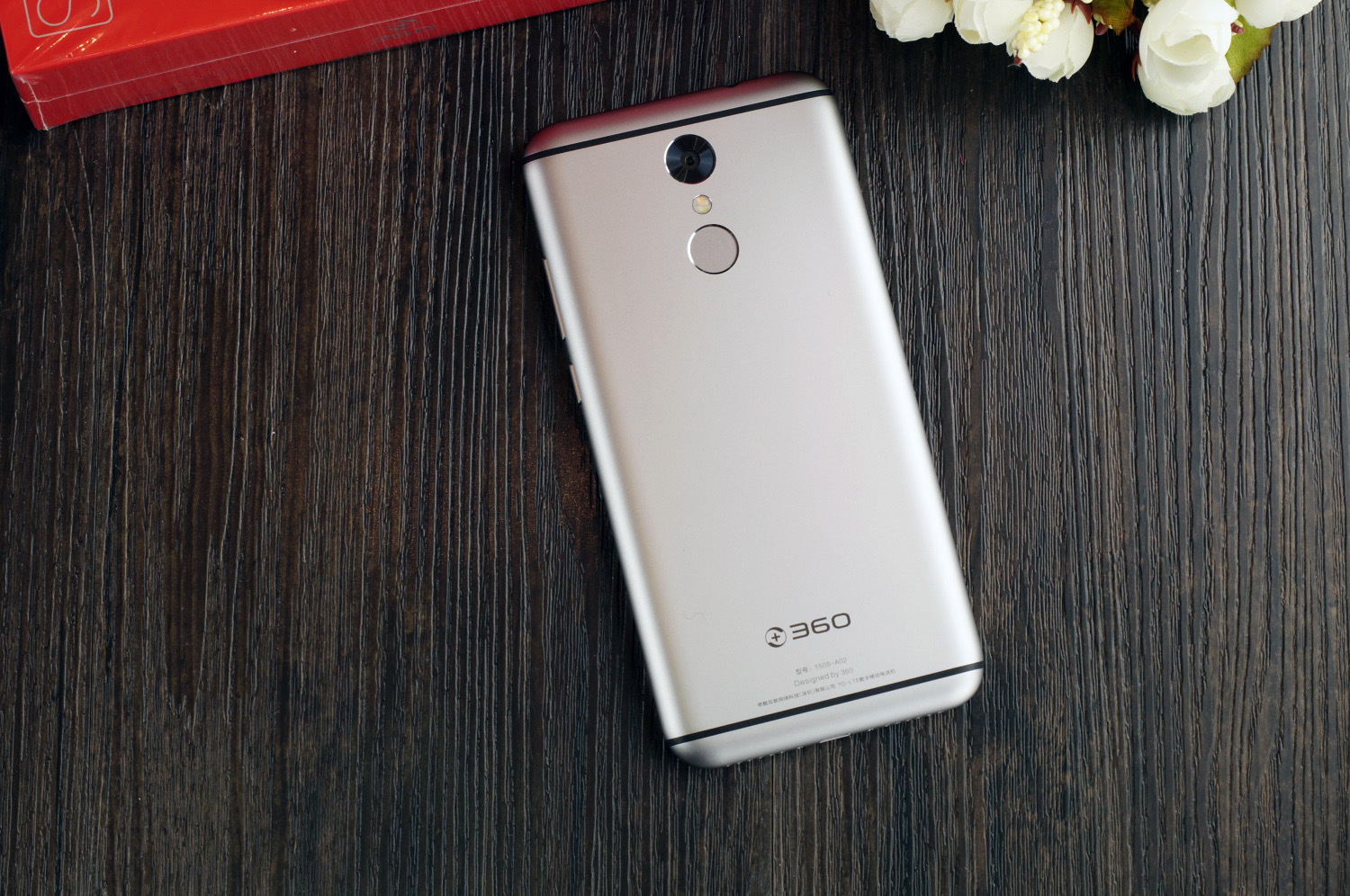 性能与颜值并存——知性而又典雅的360手机n4s骁龙版(英伦灰)开箱测评