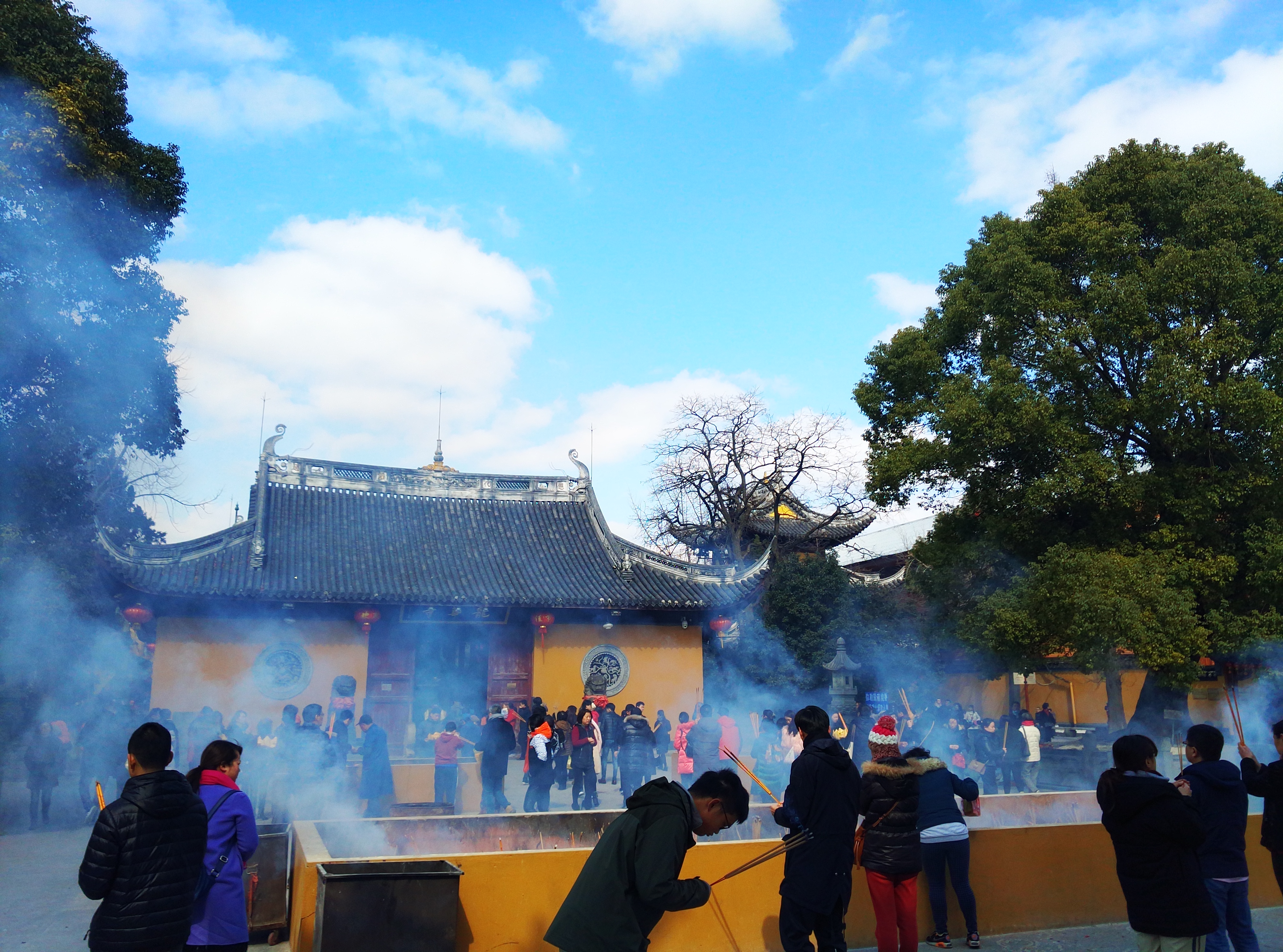 【360纪实】香火很旺的江南千年古刹——上海龙华寺