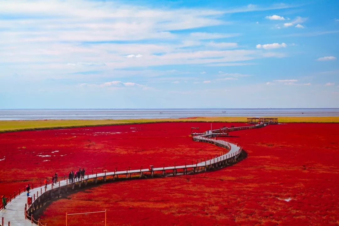 世界独一无二的,耀眼的中国红!