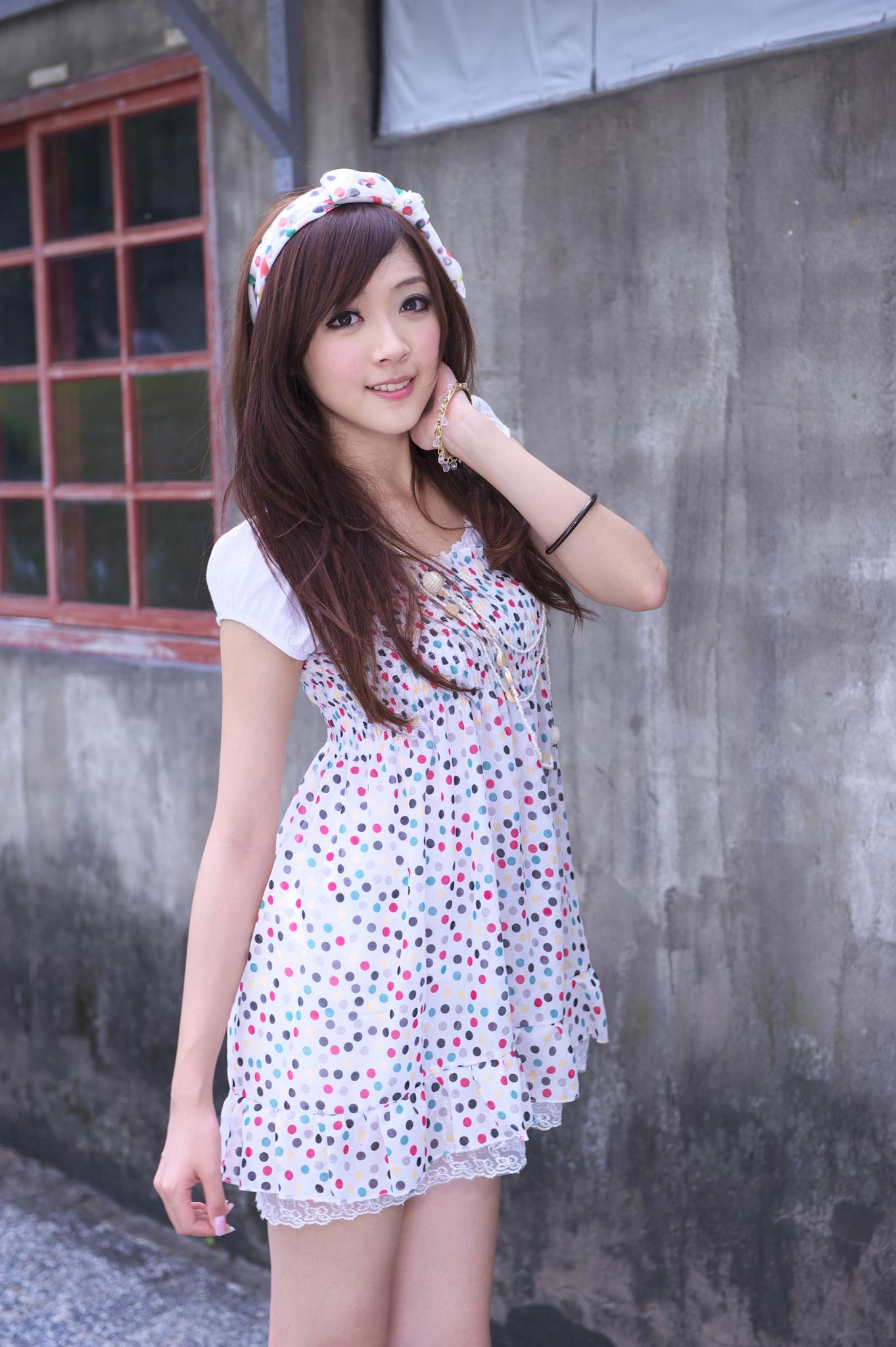 台湾姑娘黄甄妮