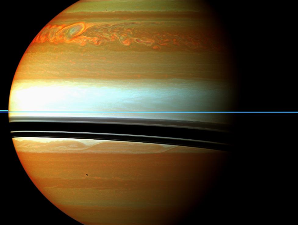 土星风暴眼图片