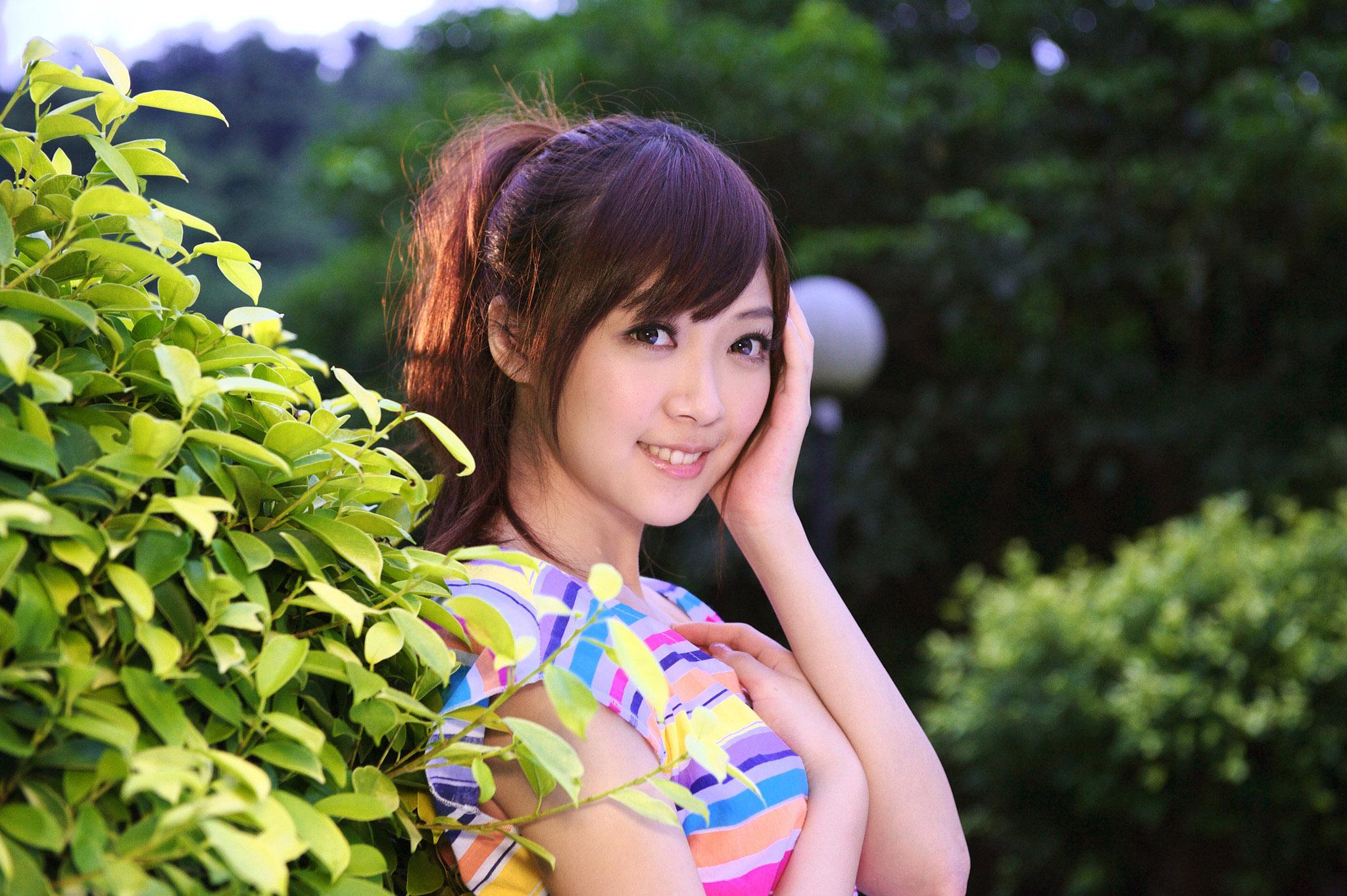 台湾姑娘黄甄妮