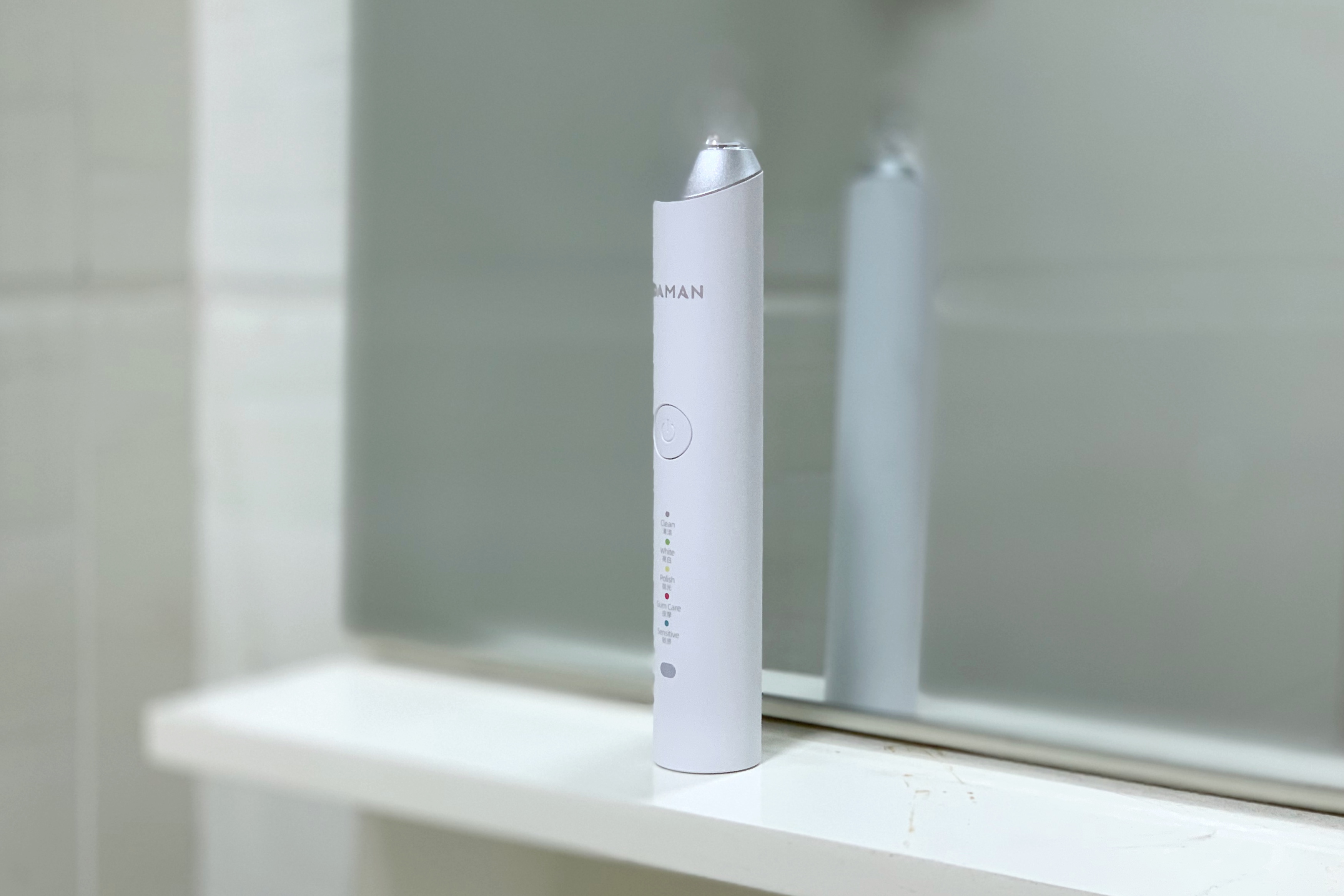 5种模式刷出一口健康好牙,罗曼电动牙刷e7体验