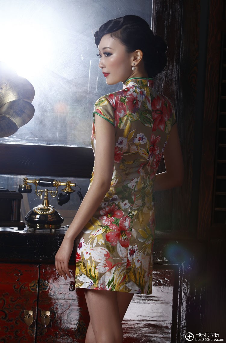 旗袍美女10