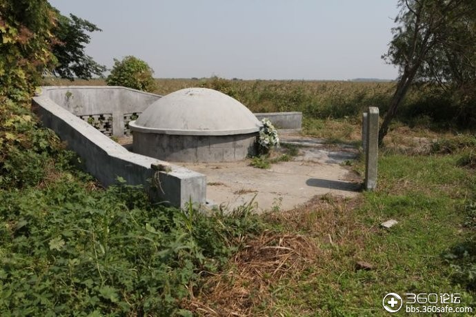 晒盐场的徐秀娟墓