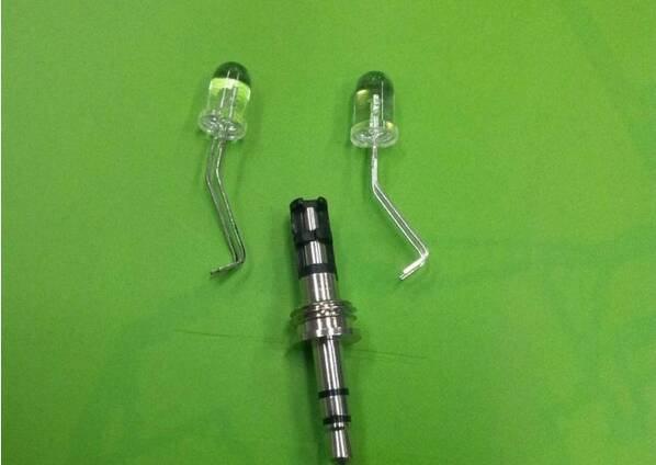 【好奇者教教你】diy手机自制红外线发射器