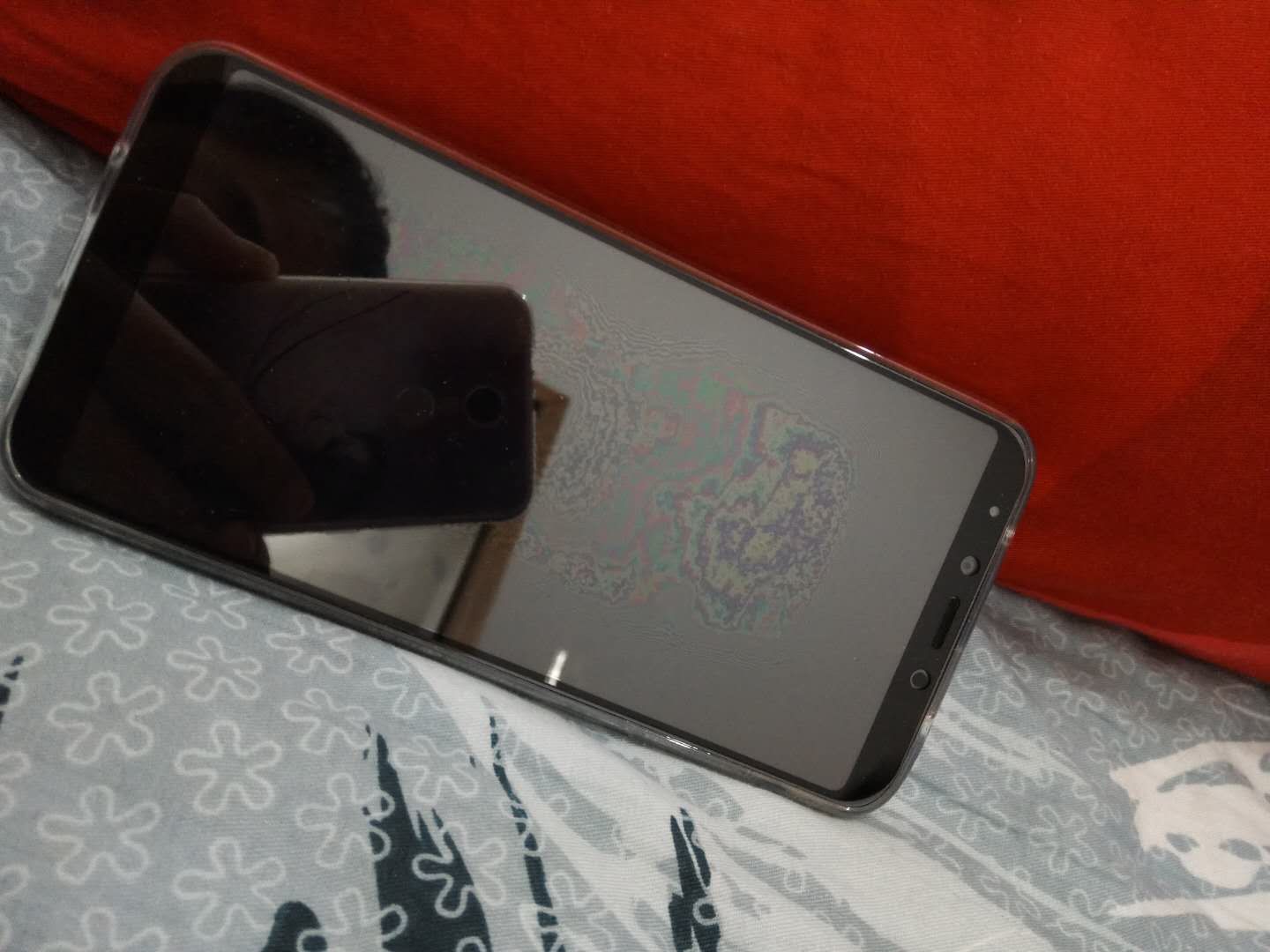 看看贴膜上的彩虹纹有同样问题的机友么