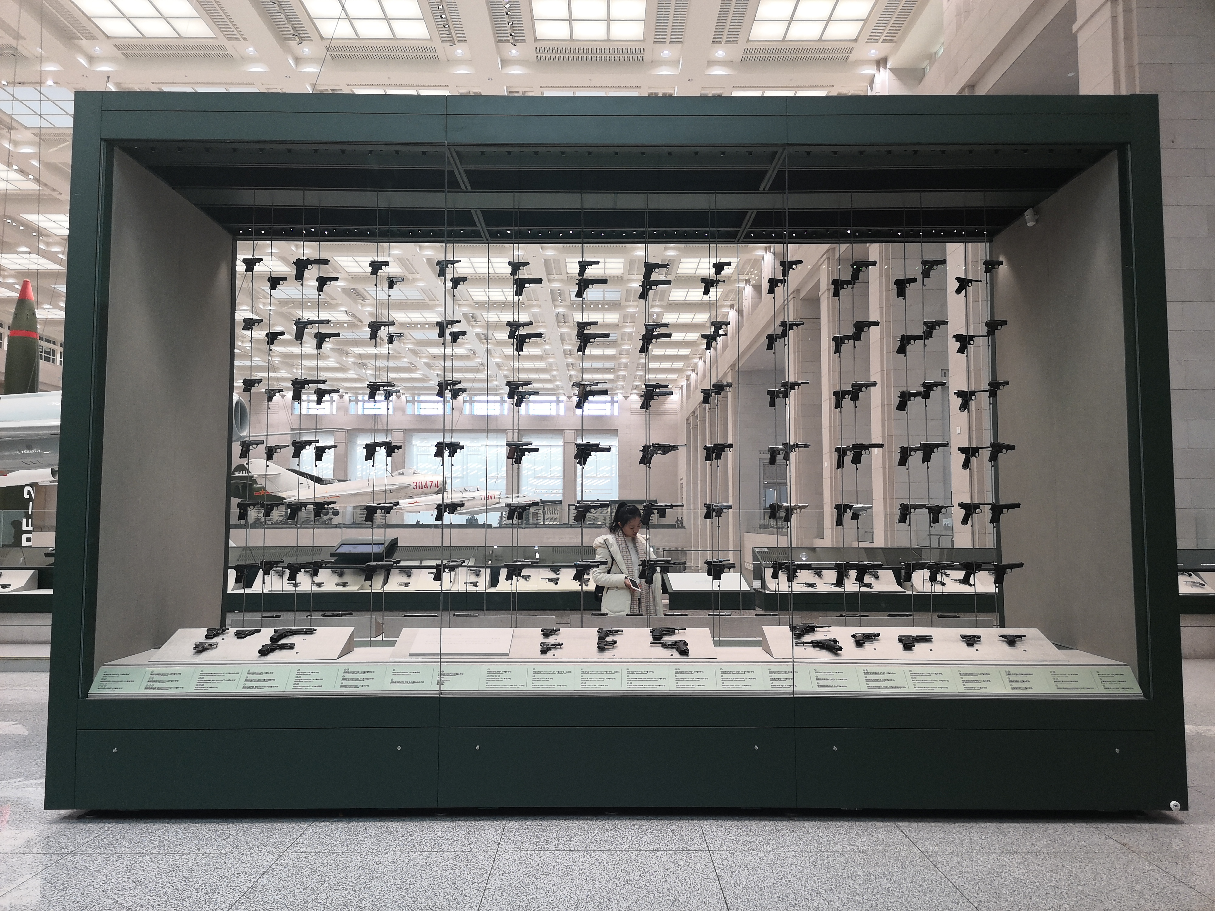 越来越多博物馆使用低反射玻璃