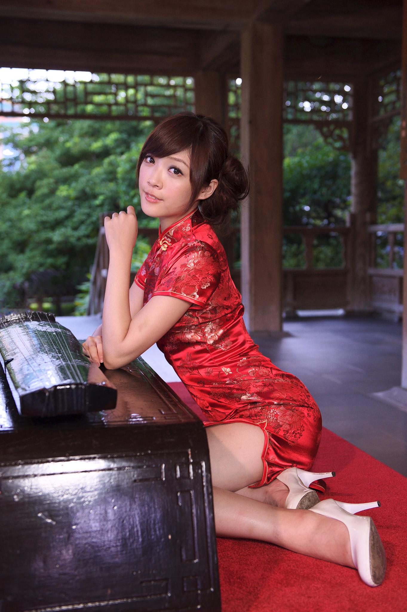 台湾姑娘黄甄妮