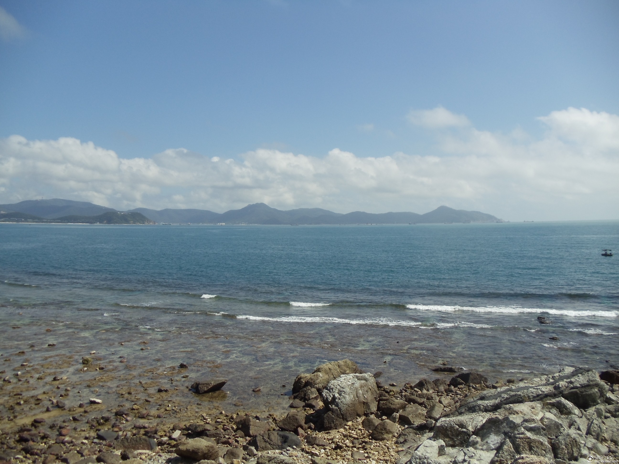 今天下午拍的海景图