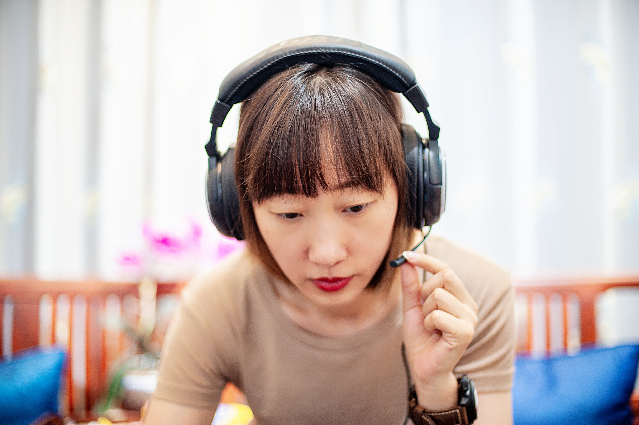 佩戴舒适,快人一步——莱仕达pxn-u306 头戴式电竞耳机