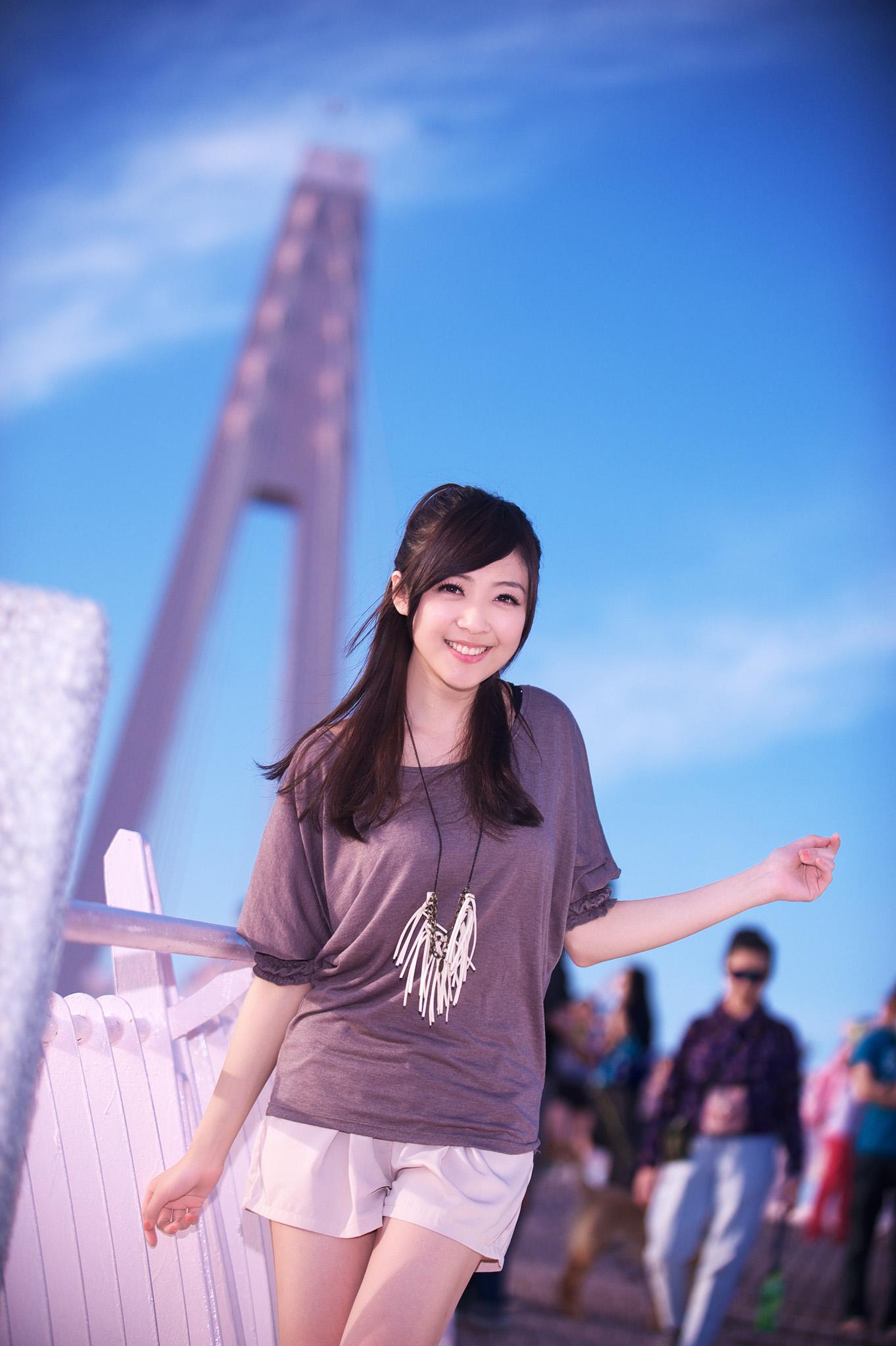 台湾姑娘黄甄妮