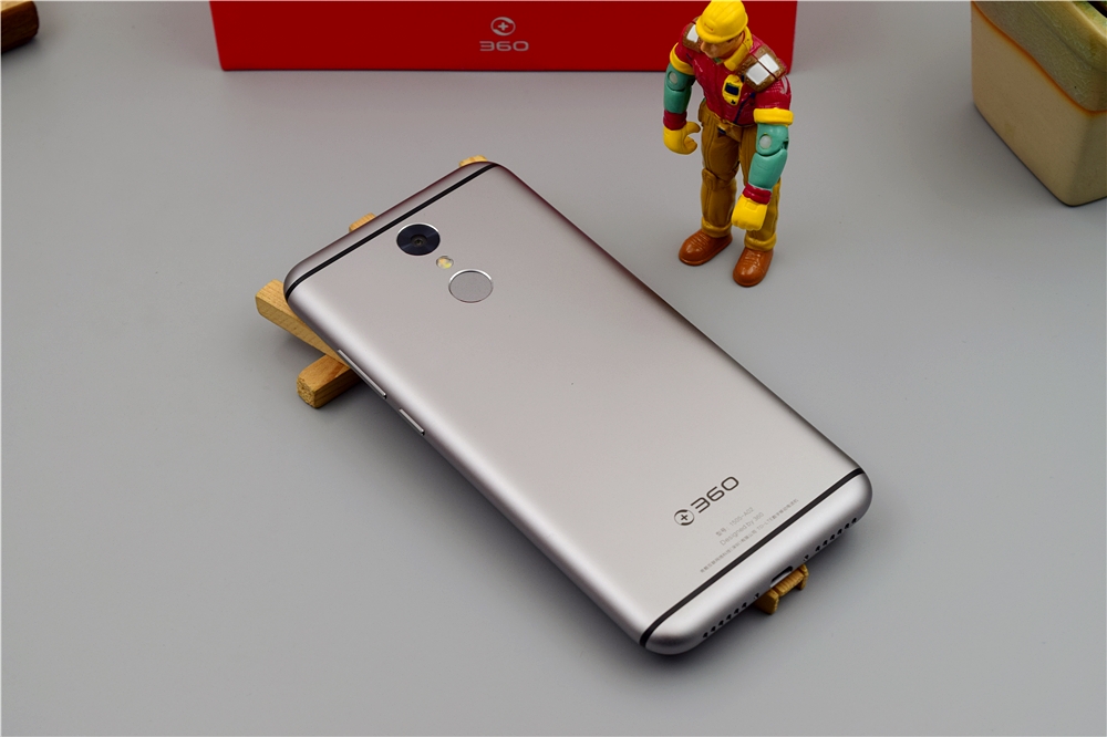 当工程队遇上英伦灰360手机n4s英伦灰创意开箱