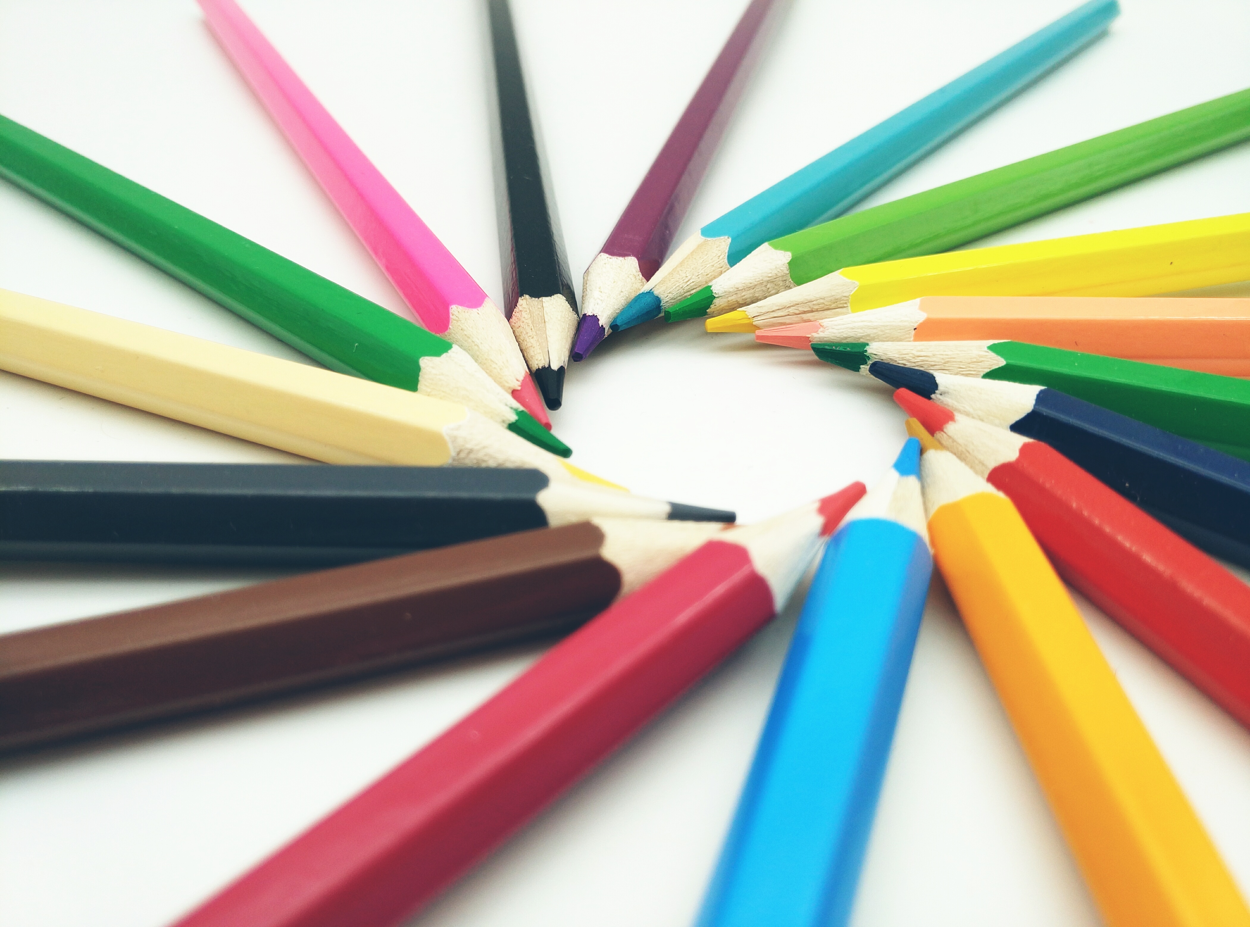 [秀拍]又来一波:360双摄--创意彩色铅笔壁纸