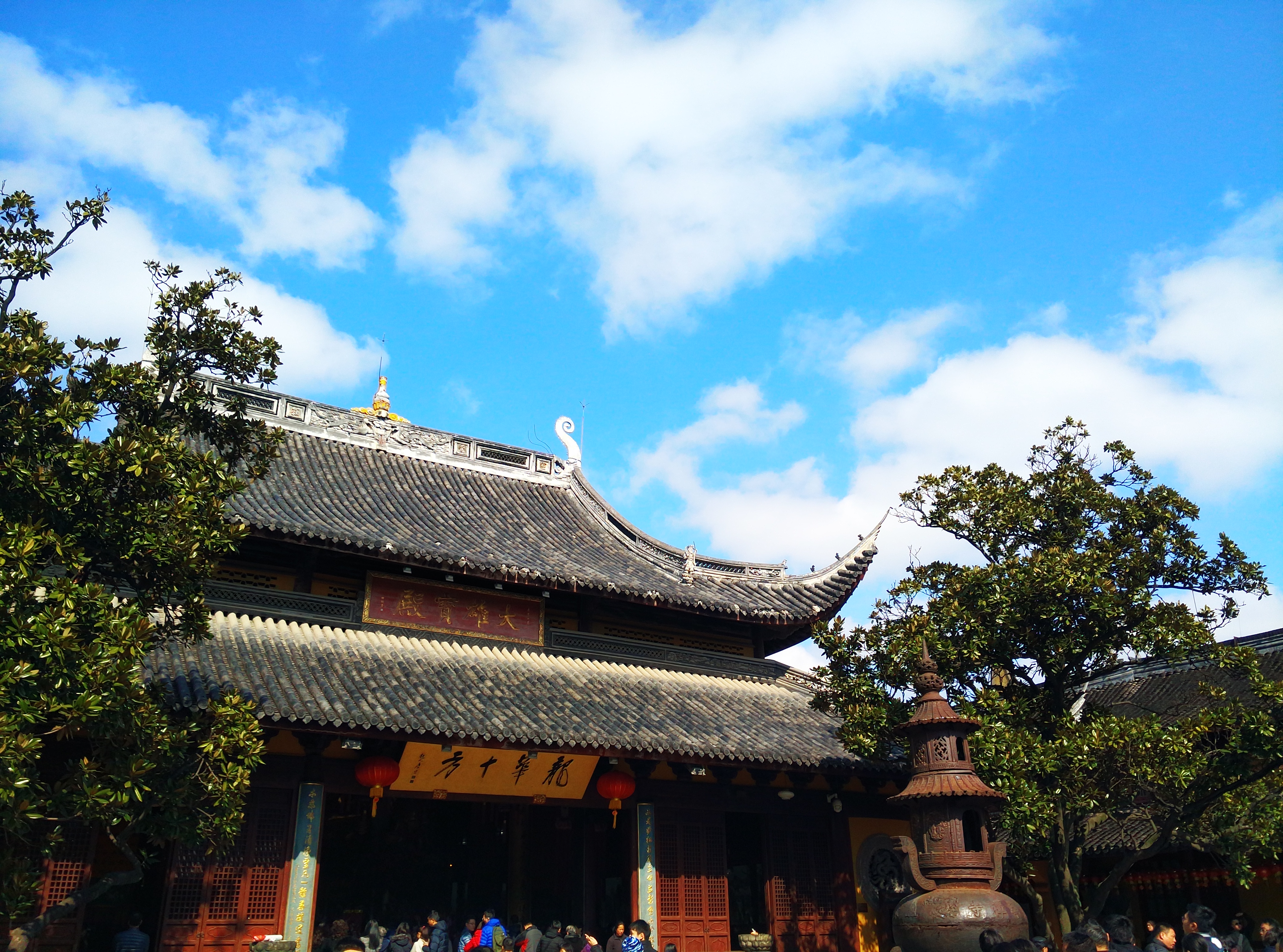 【360纪实】香火很旺的江南千年古刹——上海龙华寺