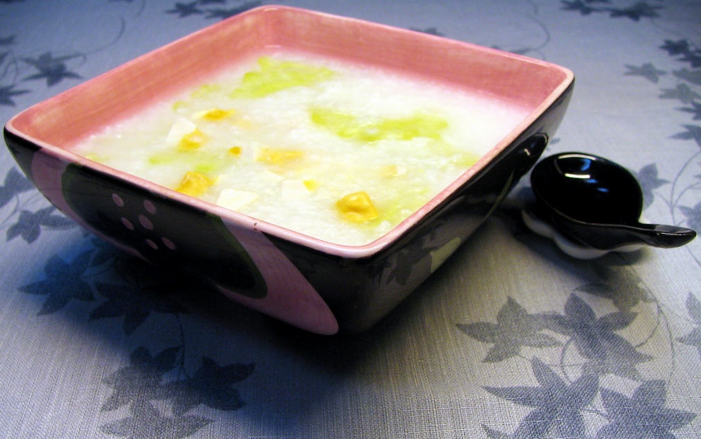 夏季养生养血益气苦瓜粥