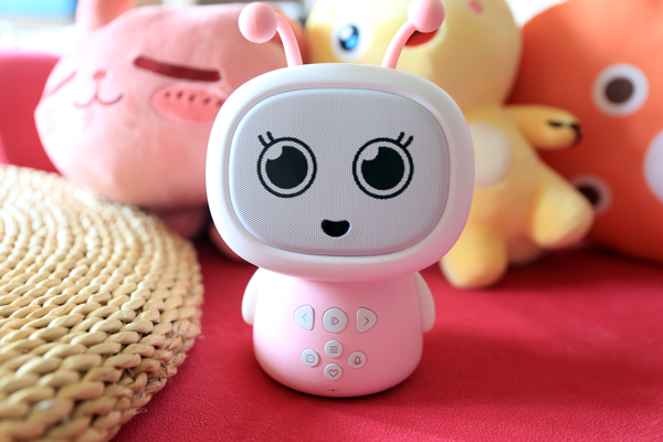 孩子童年的机器猫——360智能故事机