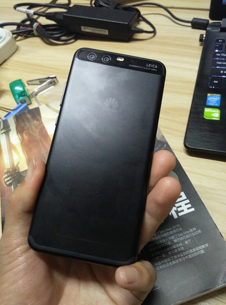 更新都心寒,直接入手华为p10