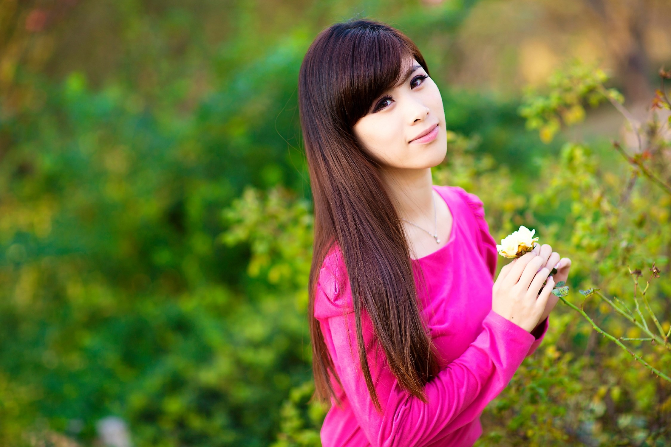 【360资源组】美女外拍--[32p]