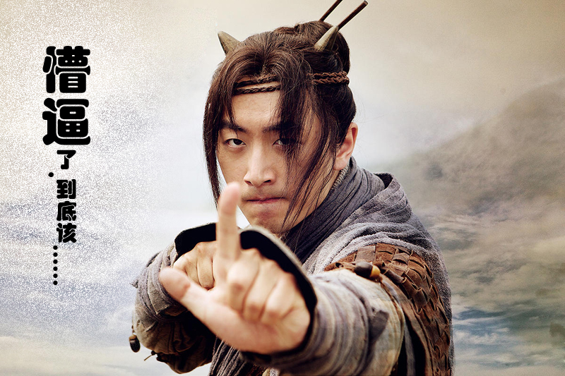 想买台新手机送给自己,懵圈了,我该听谁的?